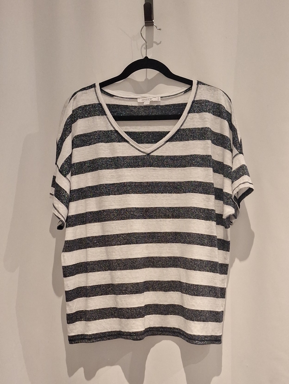 Chico's Relaxed V-Neck Metalic Striped Linen Blend Tee - White & Navy